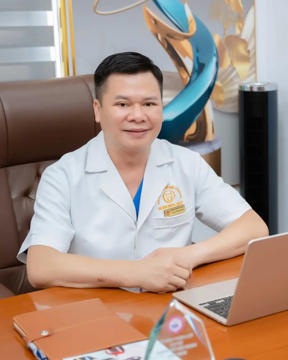 Bác sĩ BS Trần Văn Hải có chuyên môn cao tại Nha Khoa Hải Oanh