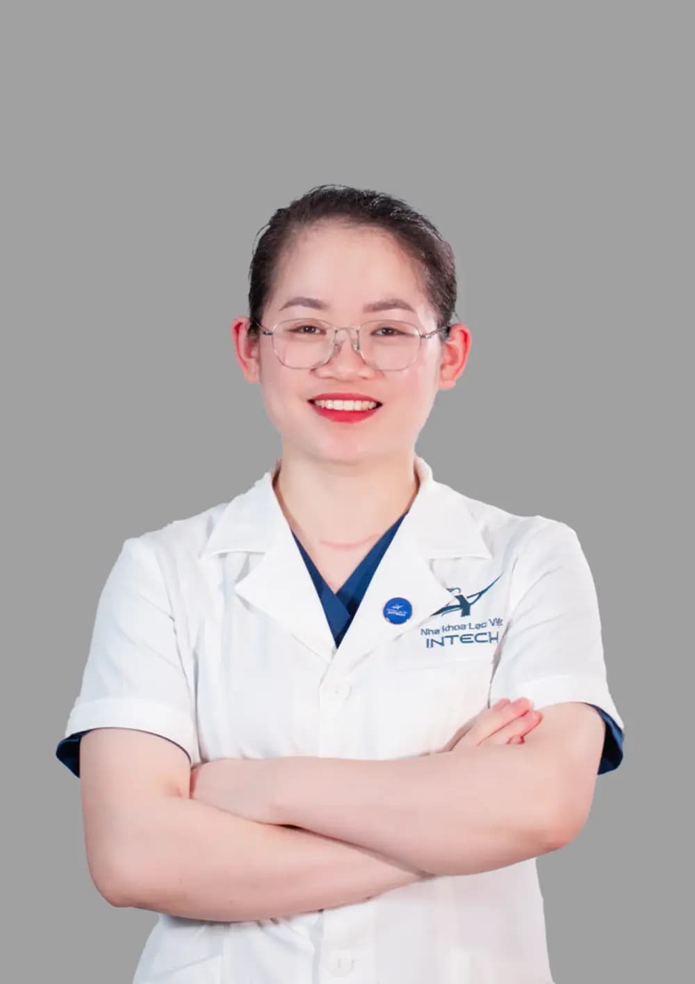 Bác sĩ Cao Thị Linh có chuyên môn cao tại Nha khoa Lạc Việt Intech