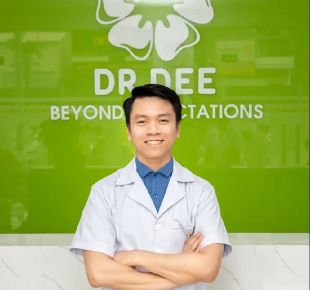 Bác sĩ Thạc sĩ, Bác sĩ Phạm Minh Đức có chuyên môn cao tại Nha Khoa Quốc Tế Dr Dee