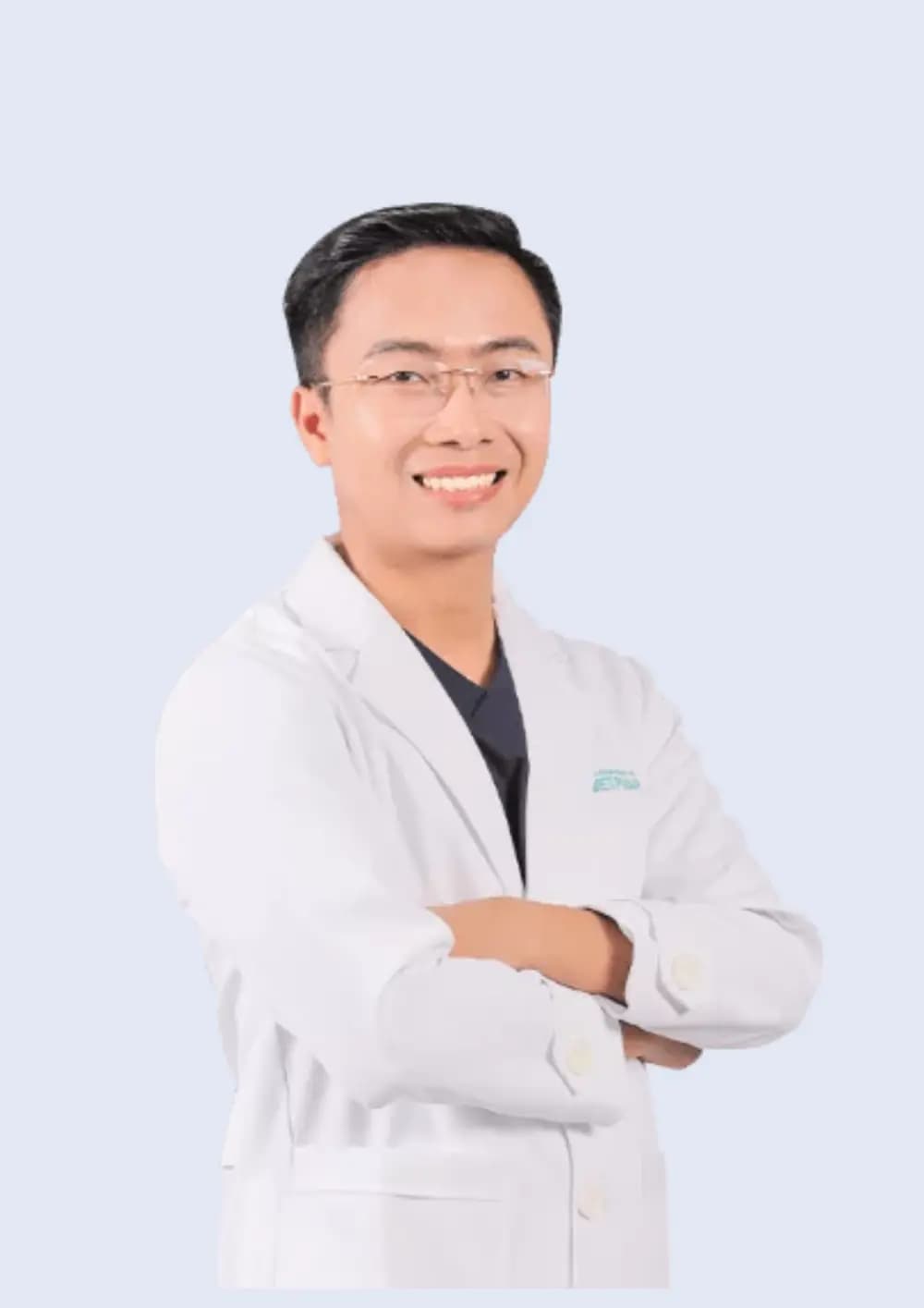 Bác sĩ Trần Xuân Đăng có chuyên môn cao tại Nha khoa Quốc tế Việt Pháp