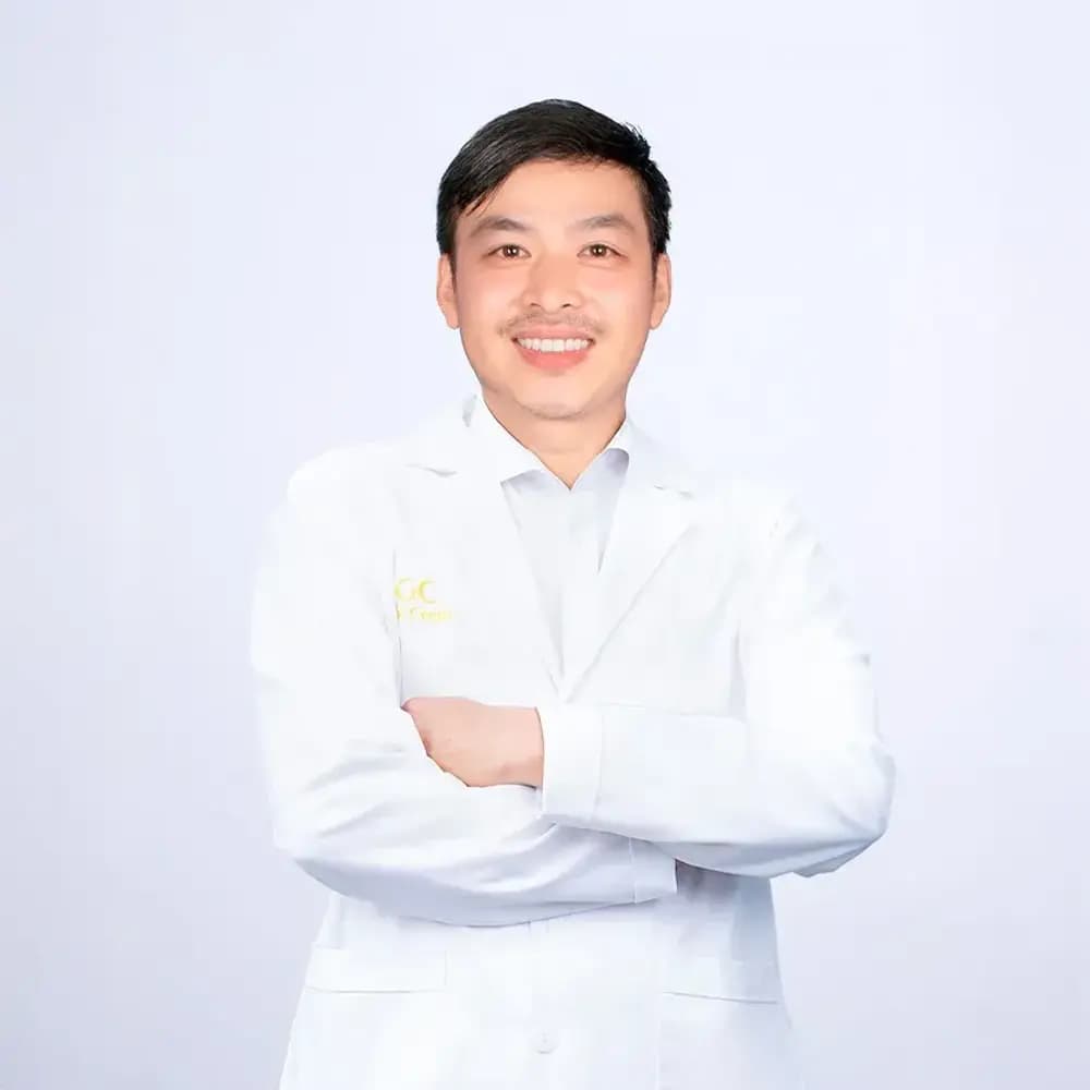 Bác sĩ Nguyễn Trung Khánh có chuyên môn cao tại Nha Khoa SGC Dental