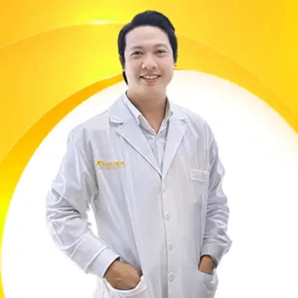 Bác sĩ Trần Phương Đông có chuyên môn cao tại Nha khoa Thẩm mỹ Quốc tế Parkview Dental