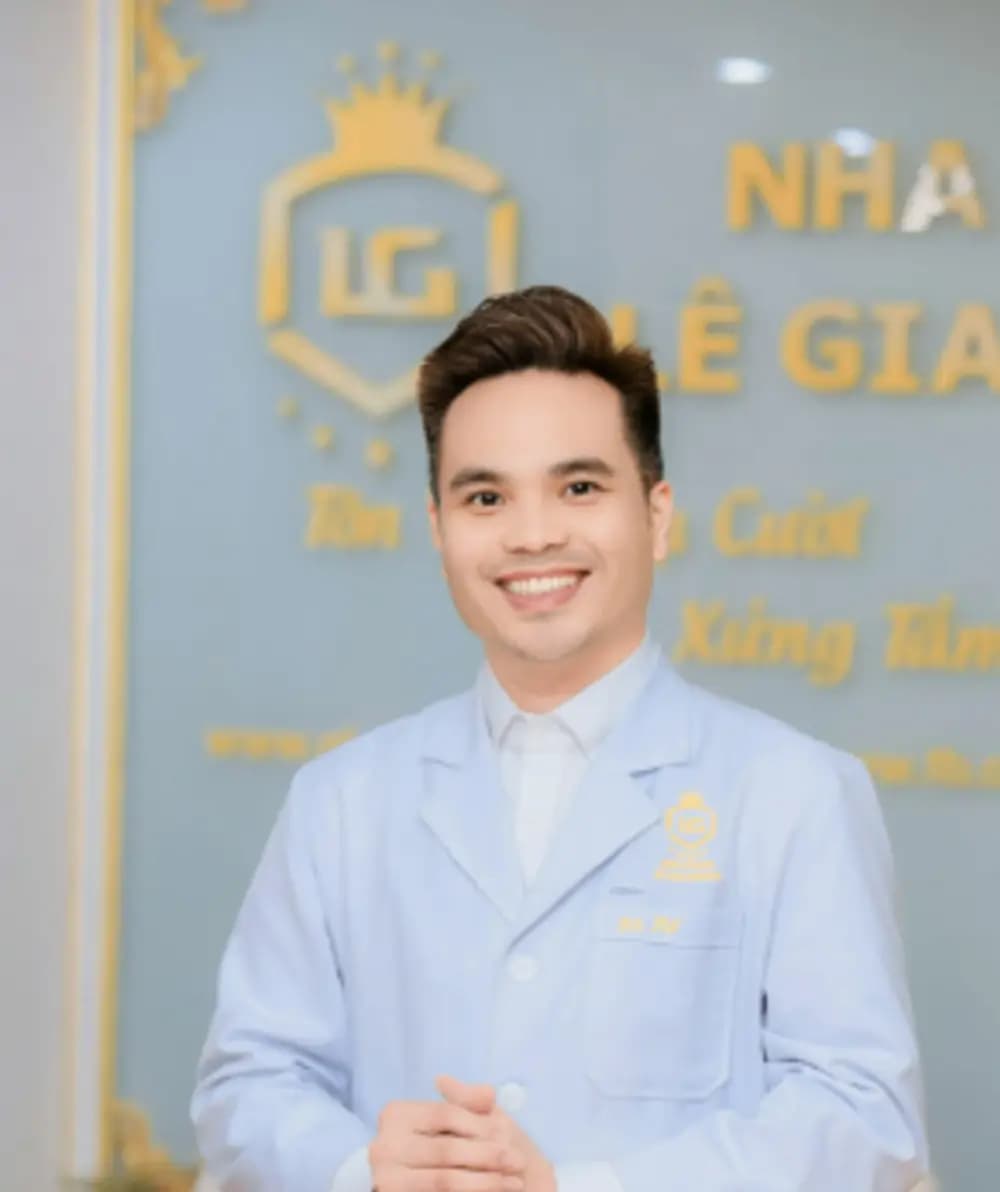 Bác sĩ Bác sĩ Lê Hữu Bộ có chuyên môn cao tại Nha khoa Lê Gia group