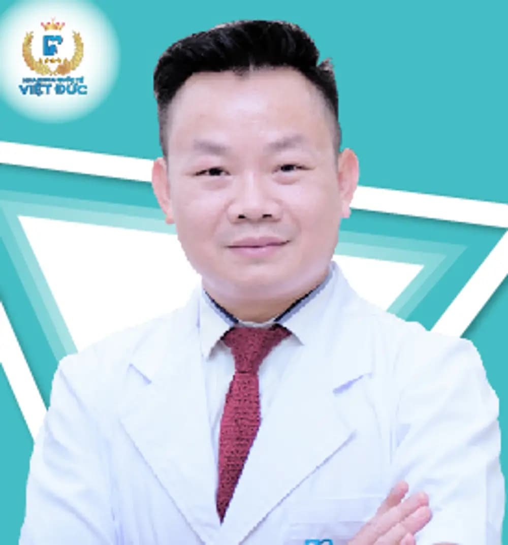 Bác sĩ ThS.BS Trịnh Đức Mậu có chuyên môn cao tại Nha khoa Quốc tế Việt Đức 