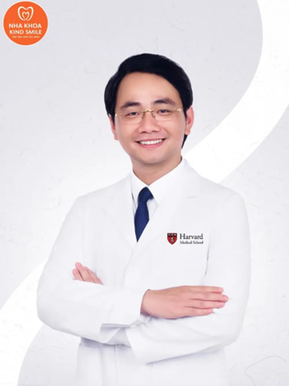Bác sĩ TS. BSNT Đỗ Hoàng Việt có chuyên môn cao tại Nha khoa Kind Smile