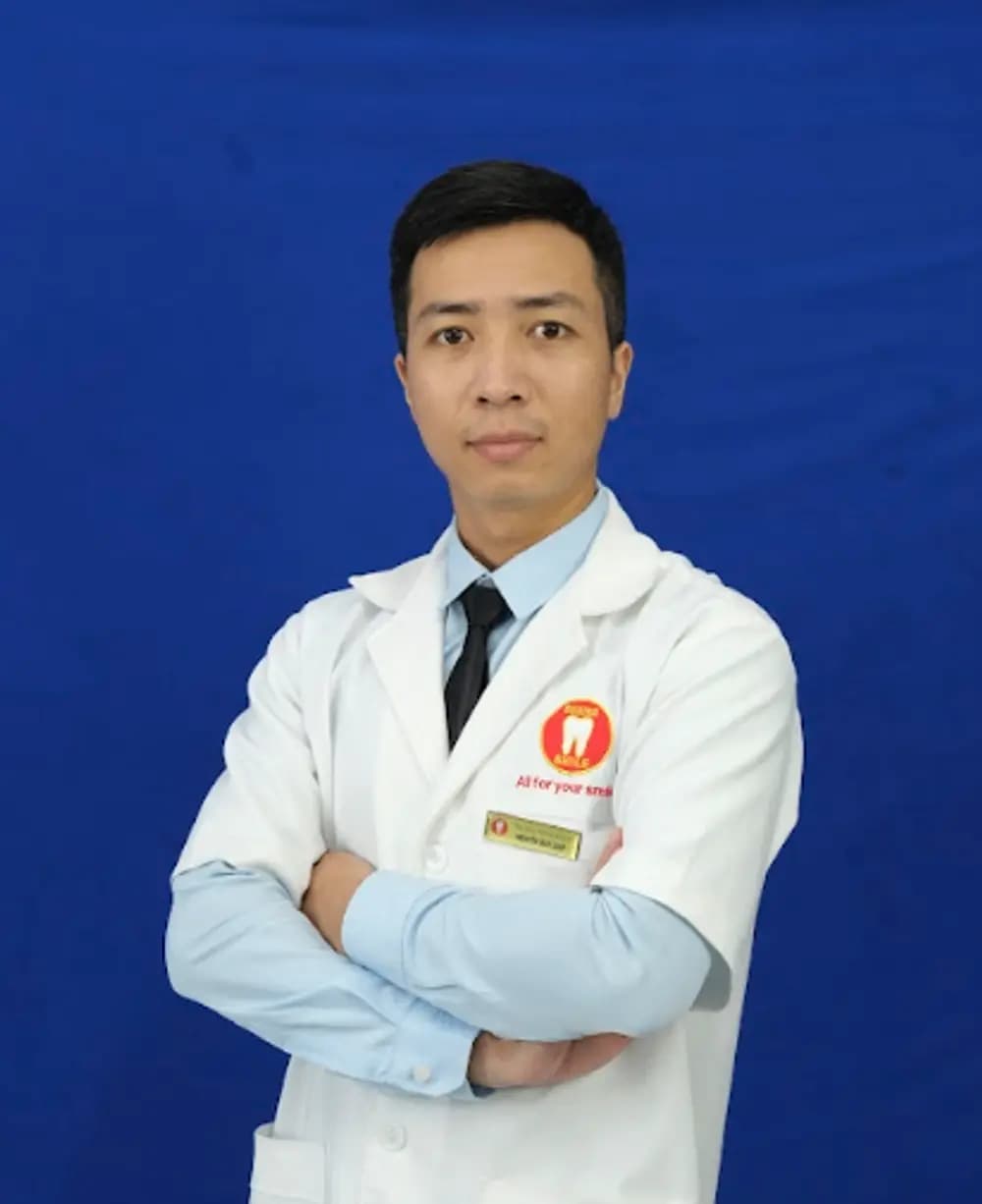 Bác sĩ Bác sĩ Nguyễn Duy Giáp có chuyên môn cao tại Nha khoa Shining Smile