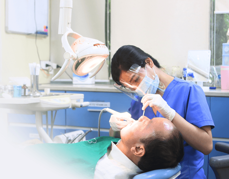 Nha khoa Vĩnh Phúc nổi bật nhờ đội ngũ bác sĩ chuyên môn sâu, công nghệ tiên tiến và dịch vụ đa dạng