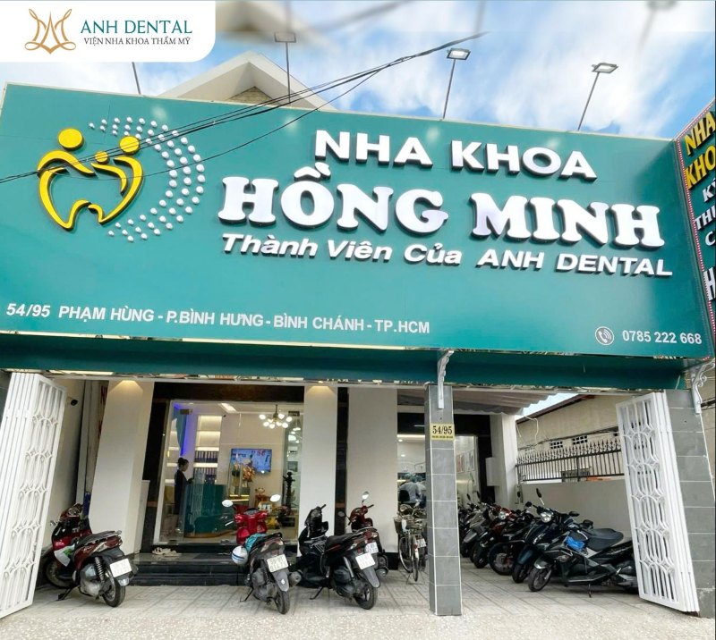 Anh Dental là cơ sở tập trung mạnh vào mảng thẩm mỹ và implant