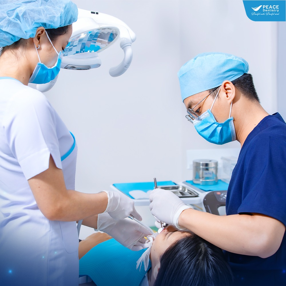 Điểm mạnh của Peace Dentistry nằm ở sự chuyên môn hóa cao cùng cam kết mang đến trải nghiệm an toàn, hiệu quả