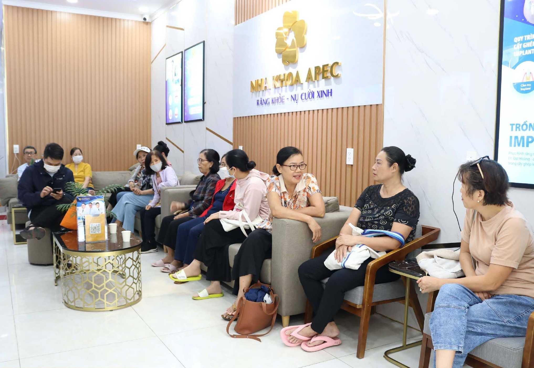 Apec hướng đến mục tiêu mang lại cho khách hàng nụ cười tự tin và cảm giác an tâm bền vững