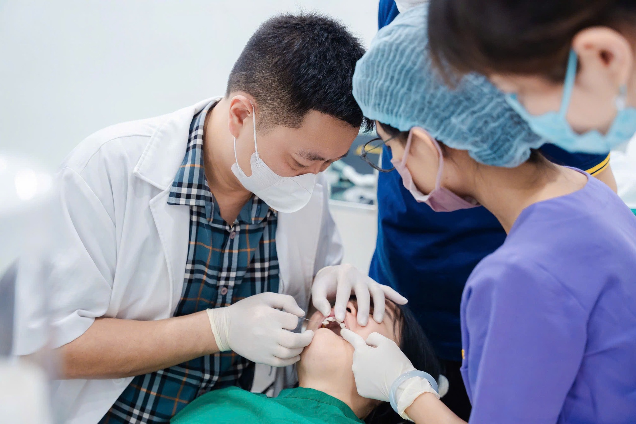 Nha khoa Cầu Giấy phát triển mạnh với nhiều đơn vị uy tín, dịch vụ chất lượng