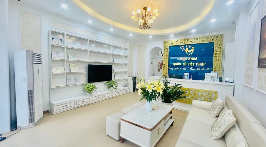 Nha khoa Quốc Tế Việt Pháp – điểm đến uy tín cho những ai tìm kiếm nụ cười khỏe đẹp và tự tin.