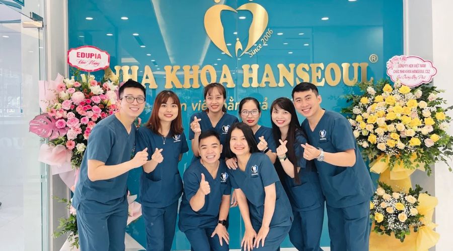 Nha khoa Hanseoul với đội ngũ bác sĩ chuyên môn cao, giàu kinh nghiệm