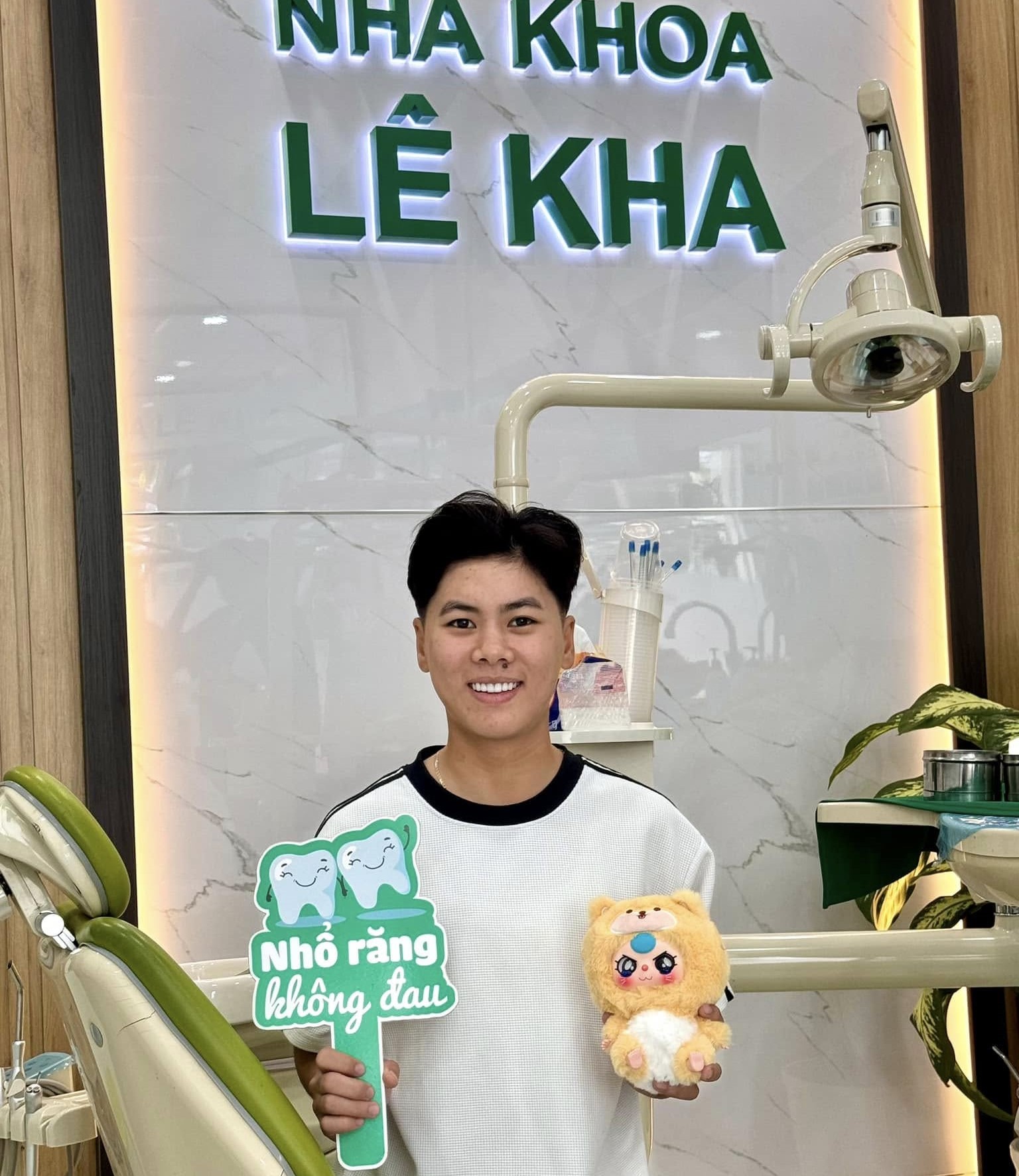 Phòng khám được biết đến là một nha khoa thẩm mỹ uy tín tập trung vào các giải pháp làm đẹp nụ cười