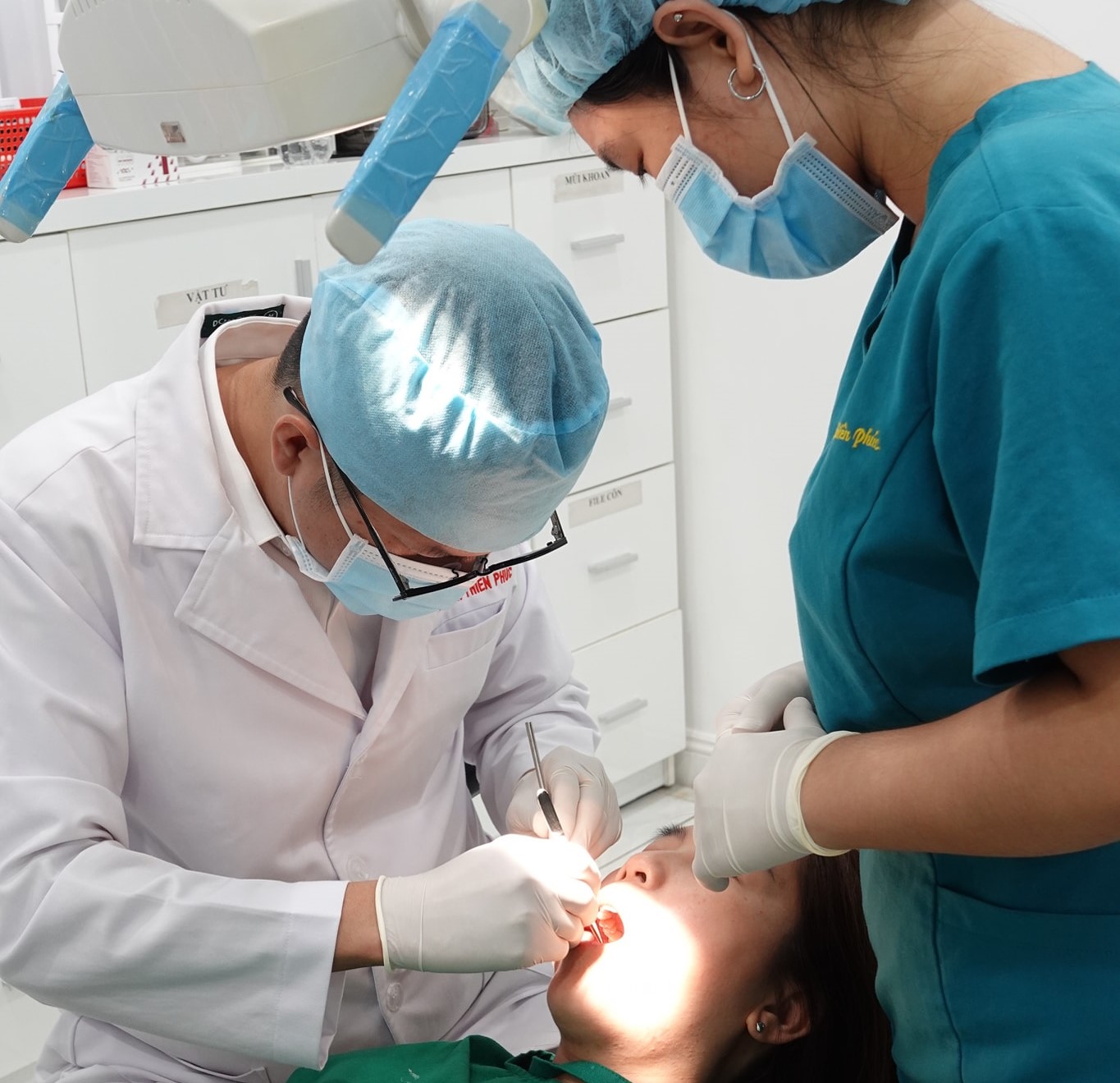 Các nha khoa ở Quận 12 nổi bật về chuyên môn bác sĩ, công nghệ hiện đại và dịch vụ tận tâm