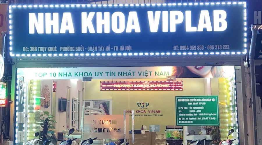 Nha khoa VipLab Tây Hồ là một trong những địa chỉ chăm sóc răng miệng chuyên sâu được đông đảo khách hàng tại Hà Nội tin tưởng lựa chọn