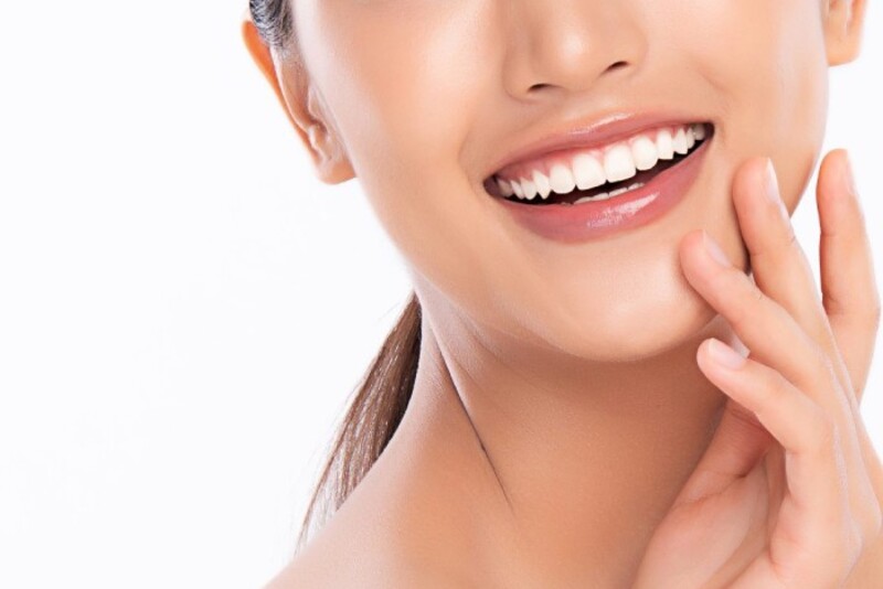 Trồng răng Implant khôi phục nụ cười tự nhiên