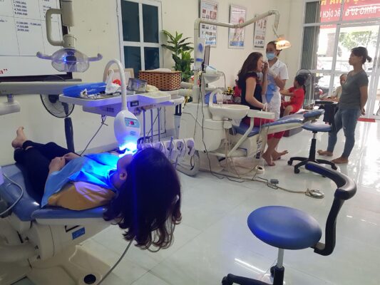 Các nha khoa ở Thanh Oai áp dụng công nghệ hiện đại và đội ngũ bác sĩ chuyên sâu