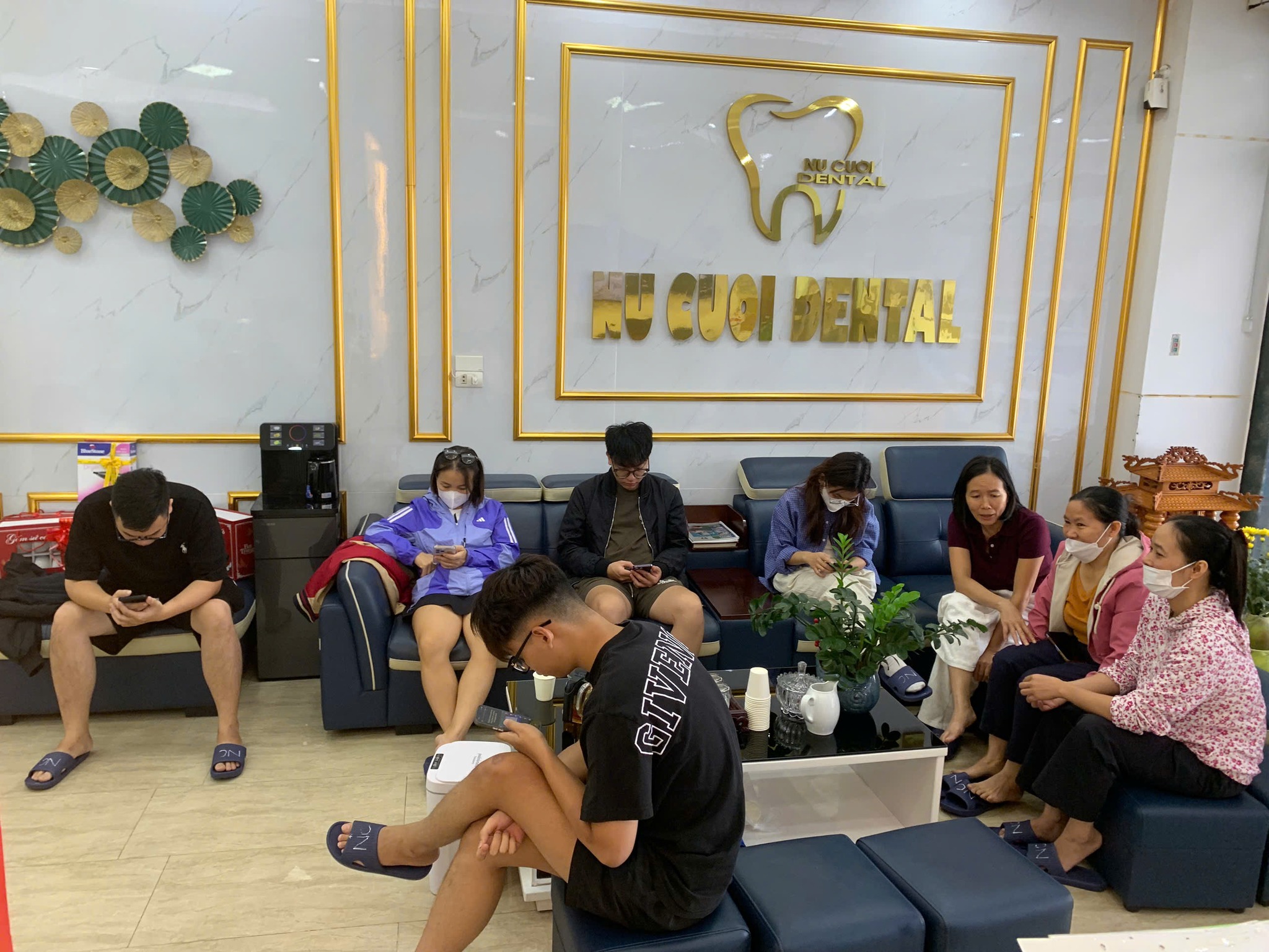 Hơn 15 năm phát triển, nha khoa Nụ Cười Vĩnh Phúc đã phục vụ hơn 20.000 khách hàng