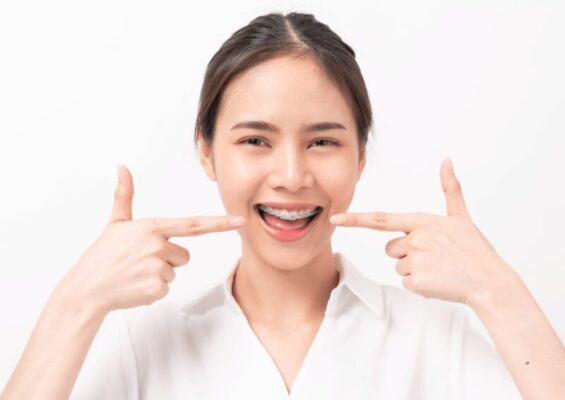 Niềng răng có đi Nhật được không? Hoàn toàn có thể đi Nhật bình thường.